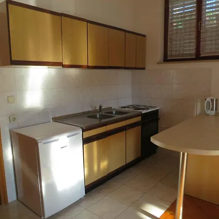 Appartamento In Malinska/insel Krk 14439 *